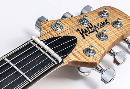 ZERO FRET WITH BONE NUT